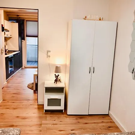 아파트 With Balkon - Near Koelnmesse - Temporary Living- 쾰른