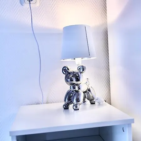 With Balkon - Near Koelnmesse - Temporary Living- Апартаменты