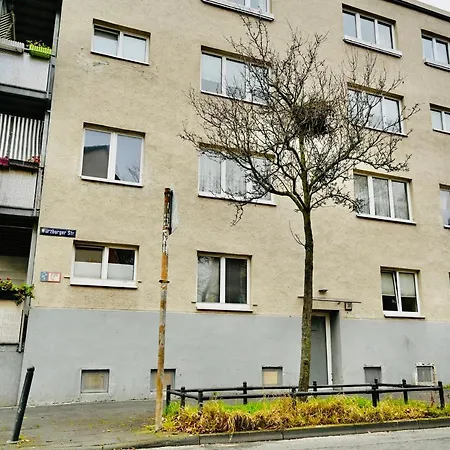 With Balkon - Near Koelnmesse - Temporary Living- Apartmán *