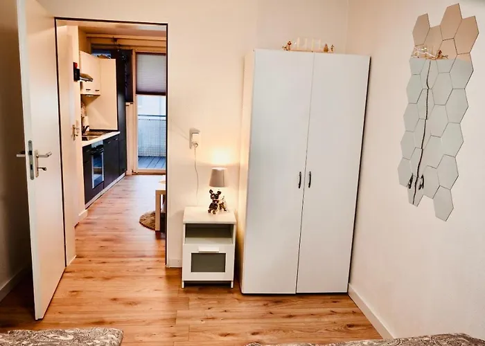 Apartman With Balkon - Near Koelnmesse - Temporary Living- Köln