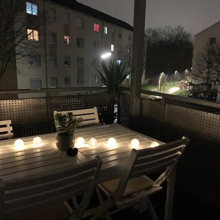 With Balkon - Near Koelnmesse - Temporary Living- * קלן