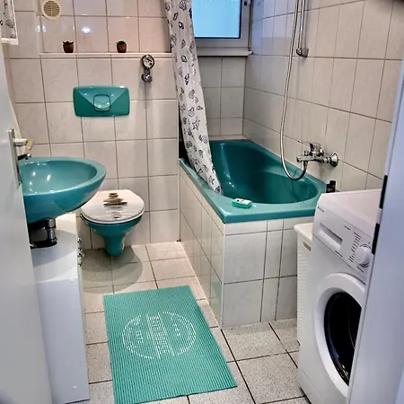 With Balkon - Near Koelnmesse - Temporary Living- קלן